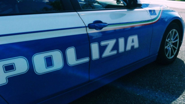 Sardegna: il suo appartamento come market della droga, 44enne cagliaritana in manette