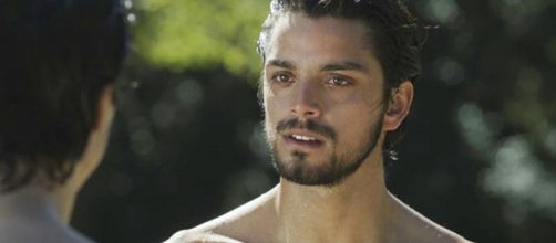 Rodrigo Simas faz parte do signo de Capric&oacute;rnio. (Reprodu&ccedil;&atilde;o/TV Globo)