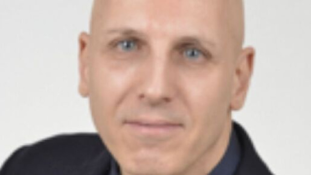 Il Senatore Carlo Martelli spiega il MES.