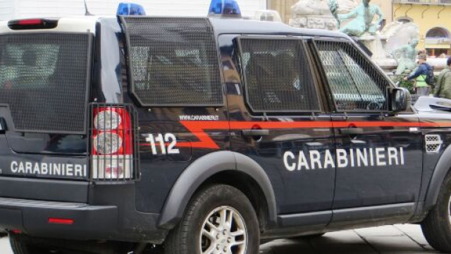 Roma, si sveglia per farsi il caff&egrave; e viene ucciso dal fratello