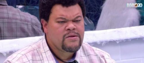 Babu conversa com Marcela sobre atritos com Daniel no 'BBB20'. (Reprodu&ccedil;&atilde;o/TV Globo)