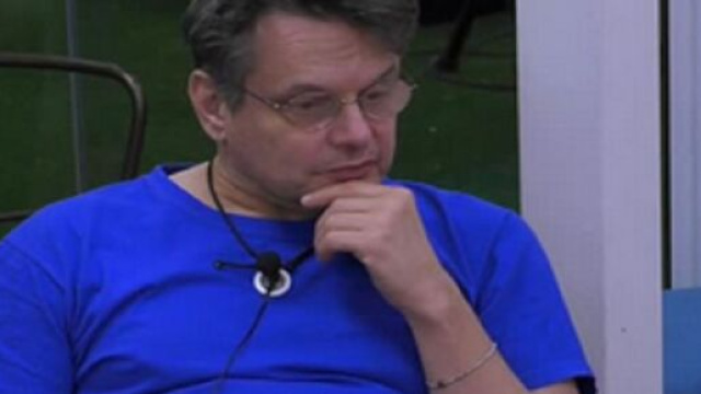 GF Vip 4, Aristide turbato per la fine del reality: &lsquo;Mi devasta, mi prende a male&rsquo;.