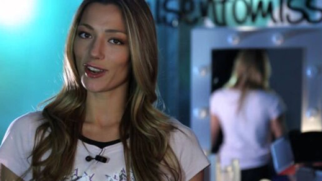 Karina Cascella, Soleil Sorg&egrave; replica: 'Meglio se si attenesse a vendere tisane'.