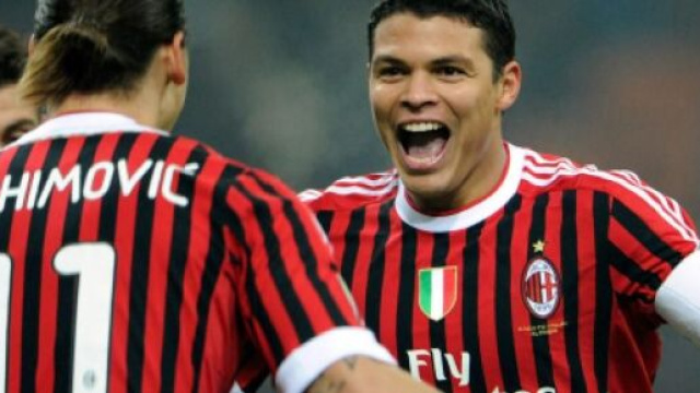 Nella foto Thiago Silva con la maglia del Milan.