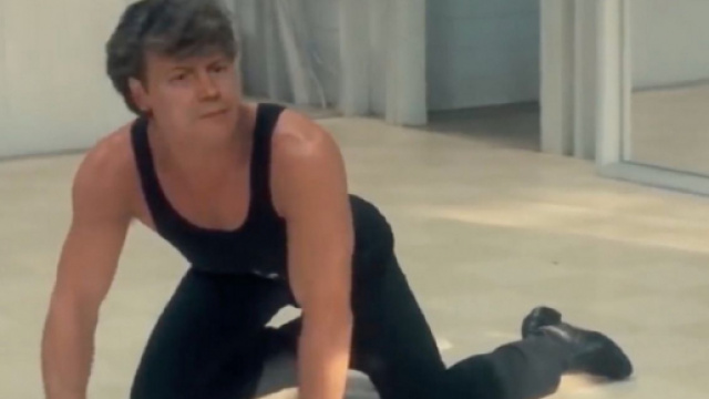 5 divertenti parodie sul Premier Conte: spicca la versione 'Swayze' in Dirty Dancing.