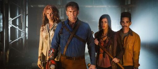 Signo de 5 celebridades que fazem parte do elenco da s&eacute;rie &lsquo;Ash vs Evil Dead&rsquo;. (Arquivo Blasting News)