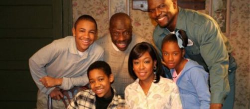 'Todo Mundo Odeio o Chris' ainda &eacute; considerado uma das s&eacute;ries mais queridas no Brasil. (Foto: Record/IMDb).