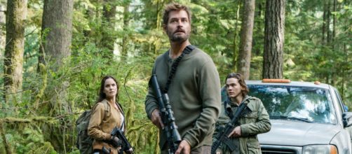 'Colony&rsquo; conta com 36 epis&oacute;dios divididos em 3 temporadas. (Arquivo Blasting News)