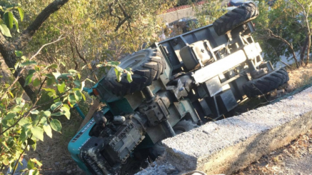 Calabria, agricoltore muore dopo essere rimasto schiacciato da un trattore.