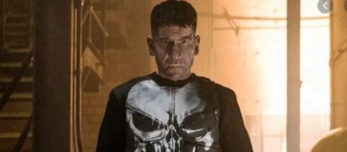 Jon Bernthal deu vida ao personagem Pushiner na s&eacute;rie. (Reprodu&ccedil;&atilde;o/Netflix)