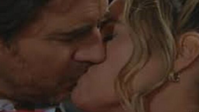 Beautiful, anticipazioni Usa: Ridge bacia Shauna dopo aver scoperto il tradimento di Brooke.