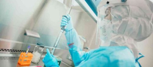 El STI-1499, salido del recinto de Sorrento Therapeutics, podr&iacute;a estar en el mercado antes que cualquier vacuna.