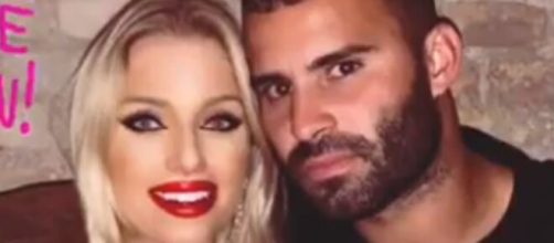 La preciosa declaraci&oacute;n de amor de Janira Barm a Jes&eacute; Rodr&iacute;guez. / bekia.es