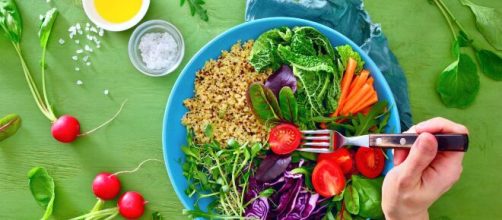 Veganismo n&atilde;o &eacute; s&oacute; salada, e pode ser uma dieta interessante e sustent&aacute;vel. (Arquivo Blasting News)