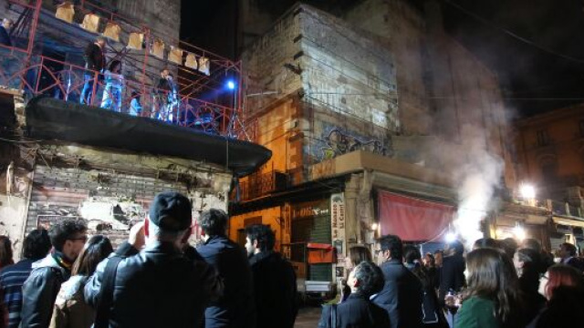 Palermo, assembramenti alla 'Vucciria': in centinaia fuori dai locali della movida