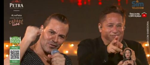 Vers&atilde;o online de Cabar&eacute; com Leonardo e Eduardo Costa. (Reprodu&ccedil;&atilde;o/YouTube/Leonardo)