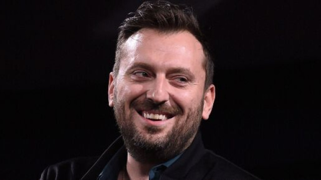 Cesare Cremonini far&agrave; una esibizione live in collegamento con Che Tempo Che fa.