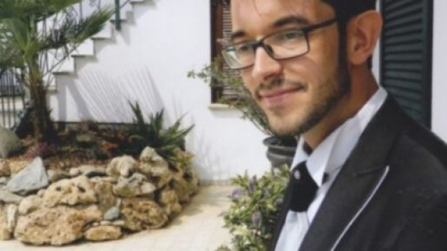 Lutto a Pocapaglia: Cristian Zorgnotti &egrave; scomparso a causa della sla a soli 31 anni, era sposato da 8 mesi.