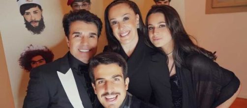 Filhos de Cl&aacute;udia Raia, juntamente com a atriz e Jarbas Homem de Mello foram diagnosticados com coronav&iacute;rus. (Arquivo Blasting News)