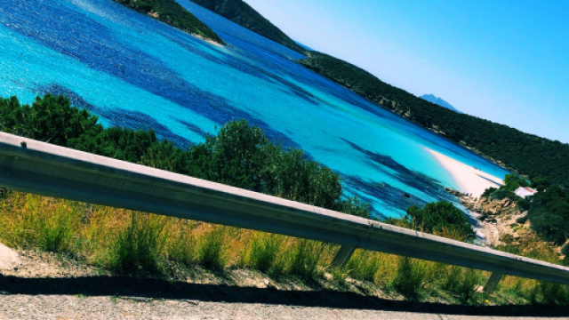 La spiaggia di Tuerredda sar&agrave; a numero chiuso.