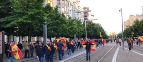 El aumento de las caceroladas ha provocado que el l&iacute;der de Podemos haya protegido su vivienda