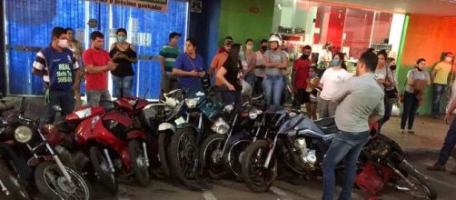Motos ficaram danificadas. (Divulga&ccedil;&atilde;o/Pol&iacute;cia Militar)
