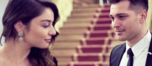 O gal&atilde; &Ccedil;agatay Ulusoy viveu o &uacute;ltimo guardi&atilde;o na pele de Harkan. (Arquivo Blasting News)