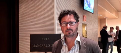 Napoli, controllo della polizia in un'abitazione della madre del consigliere Borrelli