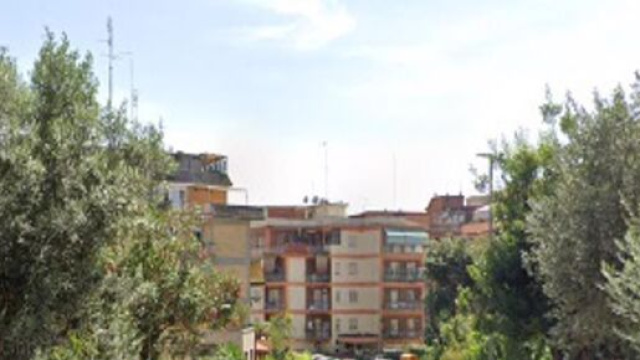 Roma, Primavalle: uccide la moglie e si toglie la vita, il figlio &egrave; grave.