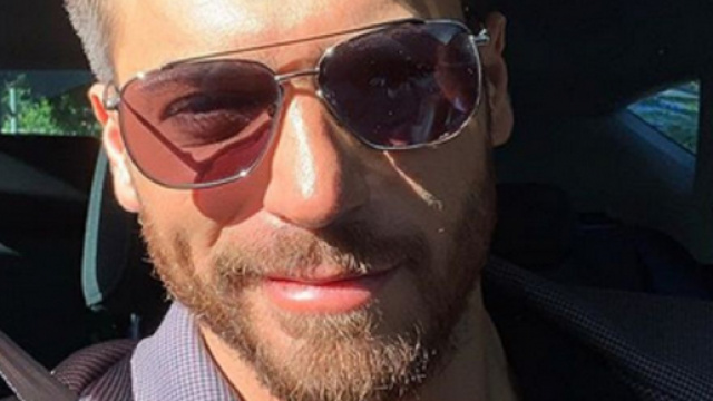 Can Yaman ha ringraziato i fan per l'affetto dimostrato su Twitter.