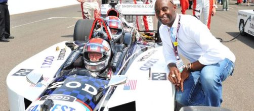 Jerry Rice holds nearly every receiving record. [Image Source: Flickr | IZOD]