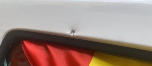 Marca del impacto de uno de los disparos en la manifestaci&oacute;n de Ja&eacute;n