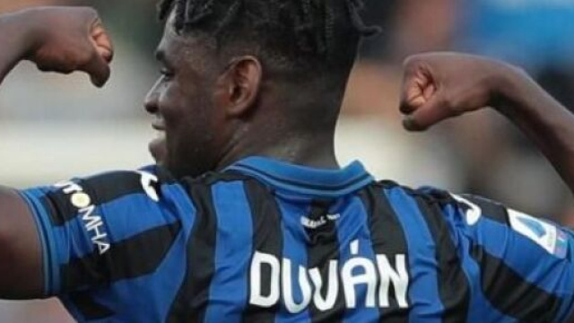 Duvan Zapata sarebbe nel mirino della Juventus.