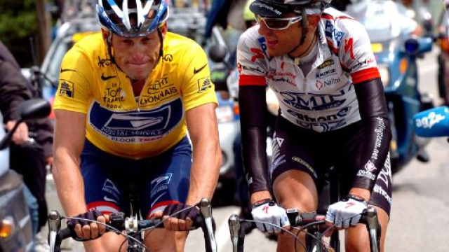 Lance Armstrong sempre al centro del dibattito dopo la prima puntata del documentario Lance.