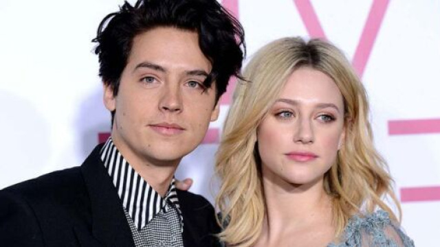 Riverdale, Cole Sprouse e Lili Reinhart si sarebbero lasciati.