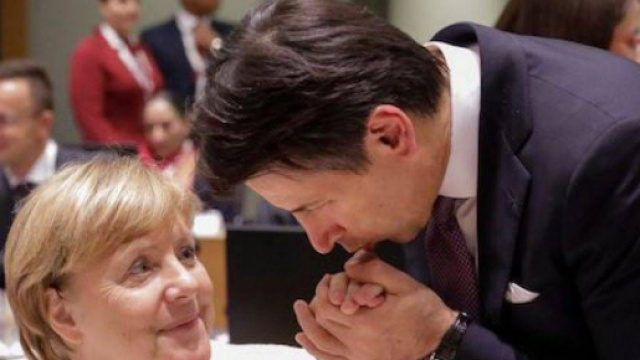 Washington Post: Italia potrebbe essere costretta a lasciare euro.