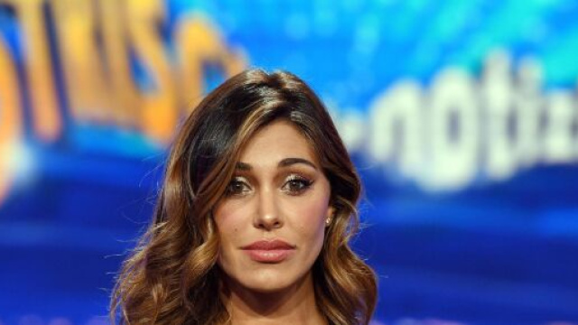 Belen Rodriguez si sfoga su Instagram: 'Sono giornate davvero complicate'.