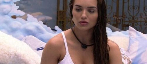 Rafa Kalimann agora faz parte da TV Globo. (Reprodu&ccedil;&atilde;o/TV Globo)