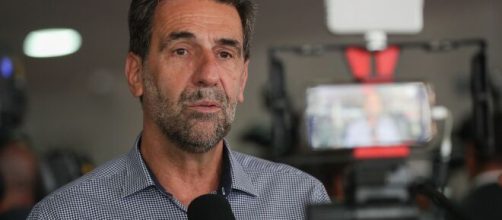 Momento foi de descontra&ccedil;&atilde;o na live de deputado e Rodrigo Maia. (Arquivo Blasting News)