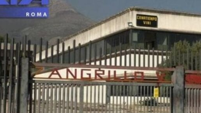 L'ex cantina vinicola Cenatiempo appartenuta a Vincenzo Zangrillo, oggi confiscata.