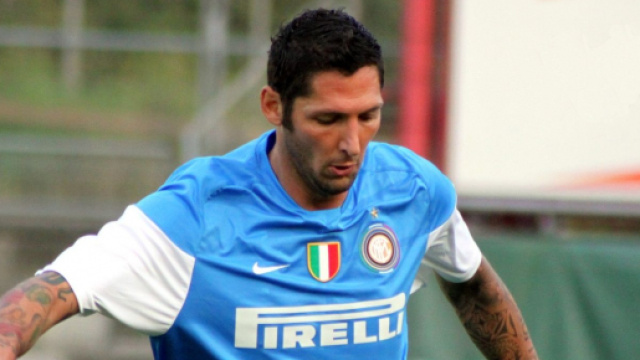 Materazzi ha detto la sua sui cori razzisti negli stadi e ha raccontato cos'&egrave; successo con Zidane nel 2006.