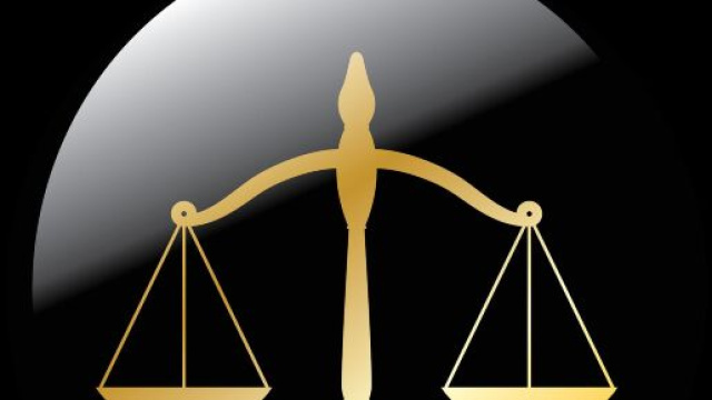 L'oroscopo di giugno della Bilancia amore e lavoro.