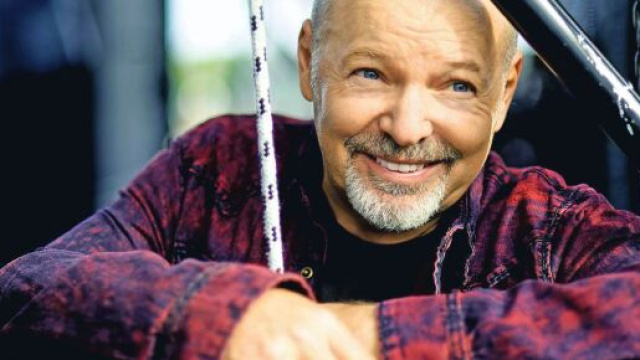 Vasco Rossi: 5 canzoni in cui parla di Dio.