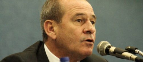 Rela&ccedil;&atilde;o entre Bolsonaro e For&ccedil;as Armadas fica estremecida durante crise da covid-19. (Arquivo Blasting News)