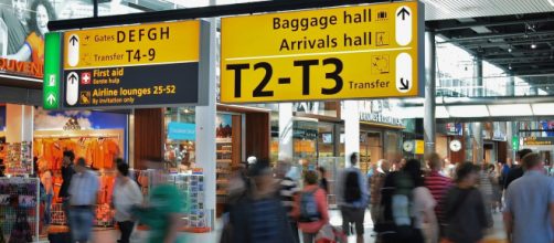 A la hora de viajar en avi&oacute;n ser&aacute; obligatorio el uso de mascarillas.