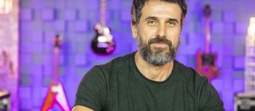 Al&eacute;m ator, ele j&aacute; foi cantor. (Arquivo Blasting News)