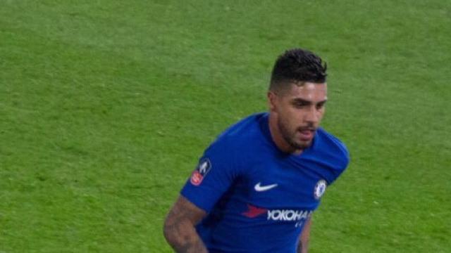 Juventus e Inter si contenderebbero Emerson Palmieri del Chelsea.