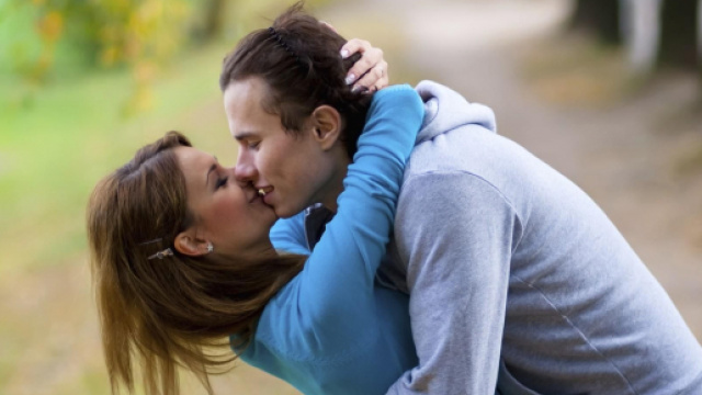 L'oroscopo del 19 giugno, previsioni 1&ordf; sestina: ottima giornata per Gemelli e Leone.