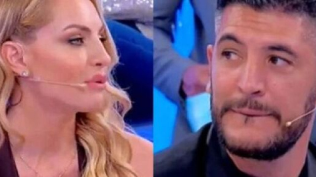 U&D: Veronica Ursida e Giovanni Longobardi insieme nella piazza di Vico Equense (RUMORS).