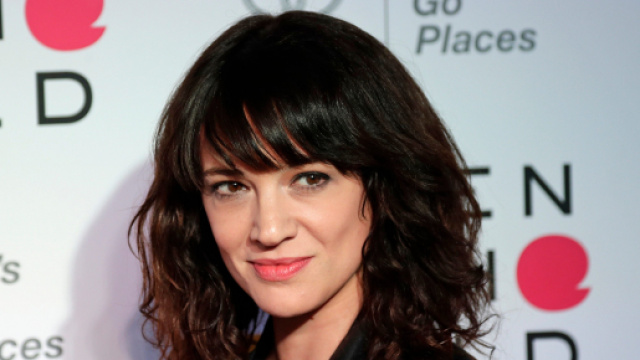 Asia Argento su Morgan: 'Io e mia figlia scappate dalle sue grinfie'.
